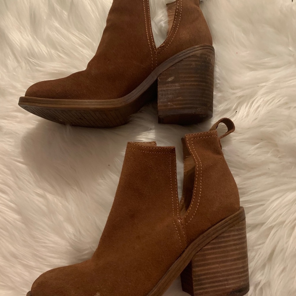 steve madden booties - Picture 2 of 4